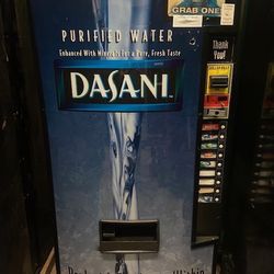  Reconditioned Soda & Snack Vending machines FOR SALE Delivered In ALL 50 States