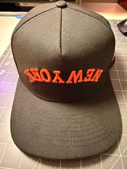 Mint condition Knicks SnapBack cap New Era