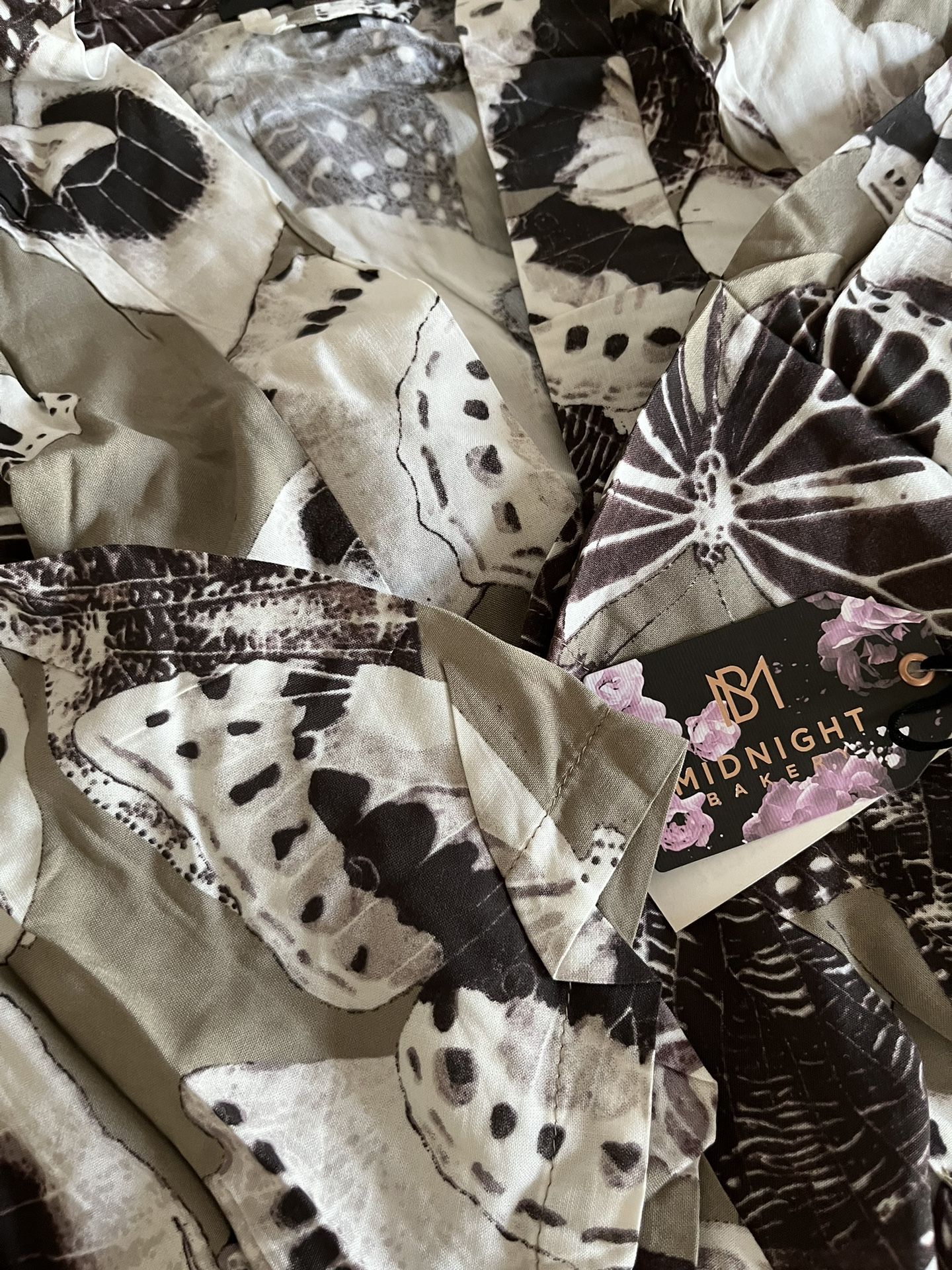New Women’s Wrap Robe, XS/S, $10