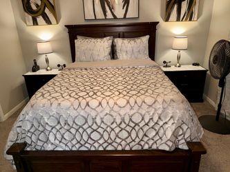 Queen bed frame & Box Spring