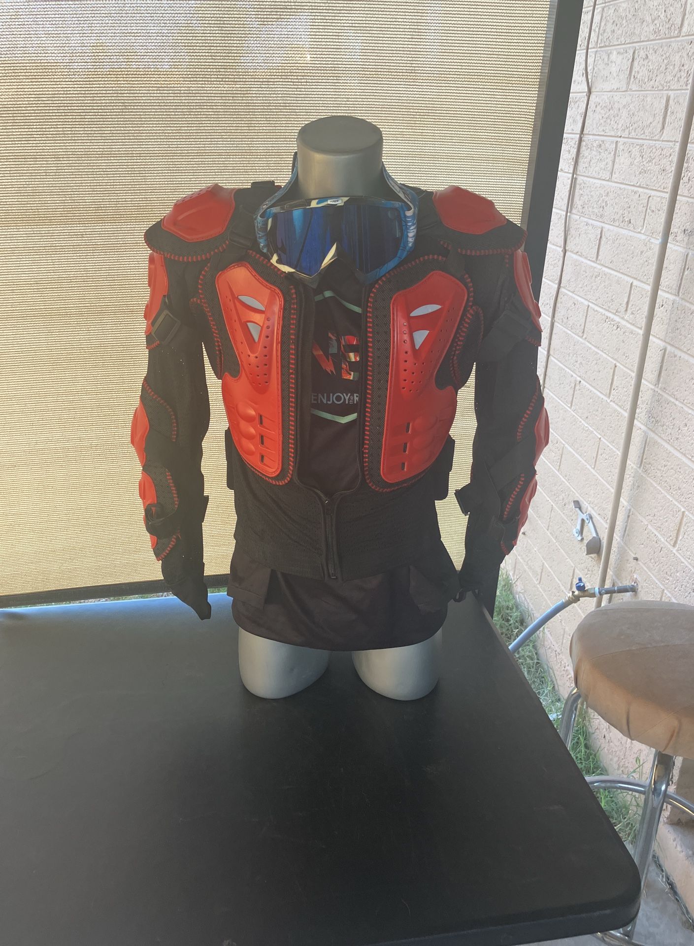 Men’s Size Small Motocross Gear