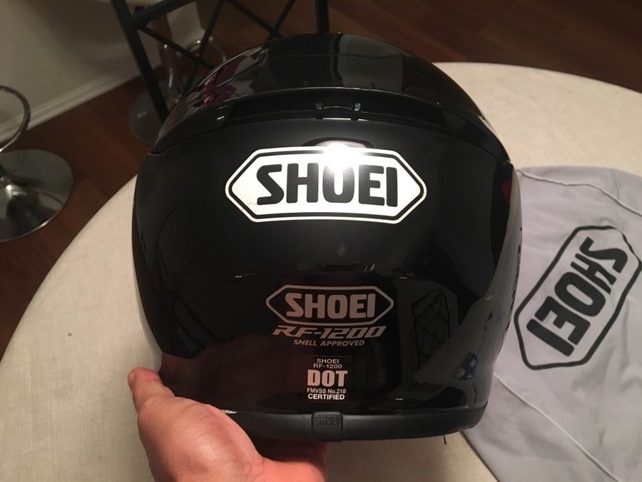 Motorcycle helmet