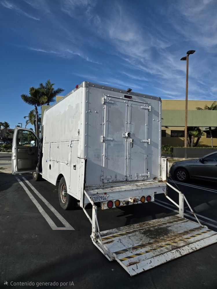Chevrolet Express 3500 Utility Truck