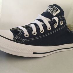 Converse Men’s Chuck Taylor All Star New, Size 7