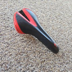 Specialized Bike Seat Body Geometry Red & Black