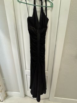 Black cache woman’s dress