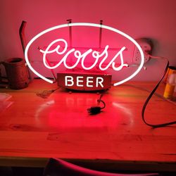 Coors Beer Vintage Neon Light