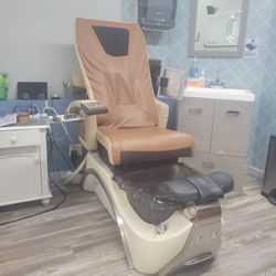 Spa Chairs And Manicure Tables