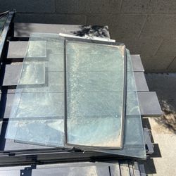 Fj60 Passenger Glass