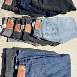 Levi’s Men’s Pants $20 Each  ( Hesperia Ca )