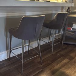 Bar Stools 