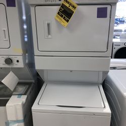 Whirlpool Stackable Washer/dryer Set (warranty Included)