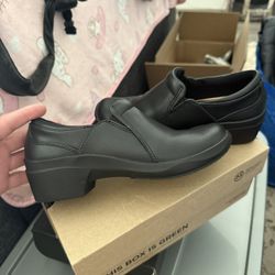 Clark’s Black Leather Shoes 