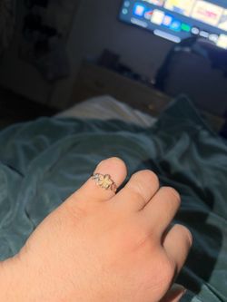 2.9 g 14 k size 7 need gone asap
