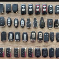Car key Porsche key Toyota key fob Nissan key fob Bmw key fob Mercedes benz key fob Range rover key fob Chevrolet key fob Dodge key fob Honda key fob