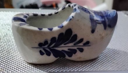 Porcelain Windmill Shoe 