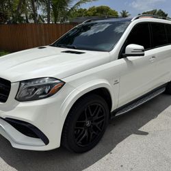 2017 MERCEDES BENZ AMG GLS 63 4MATIC