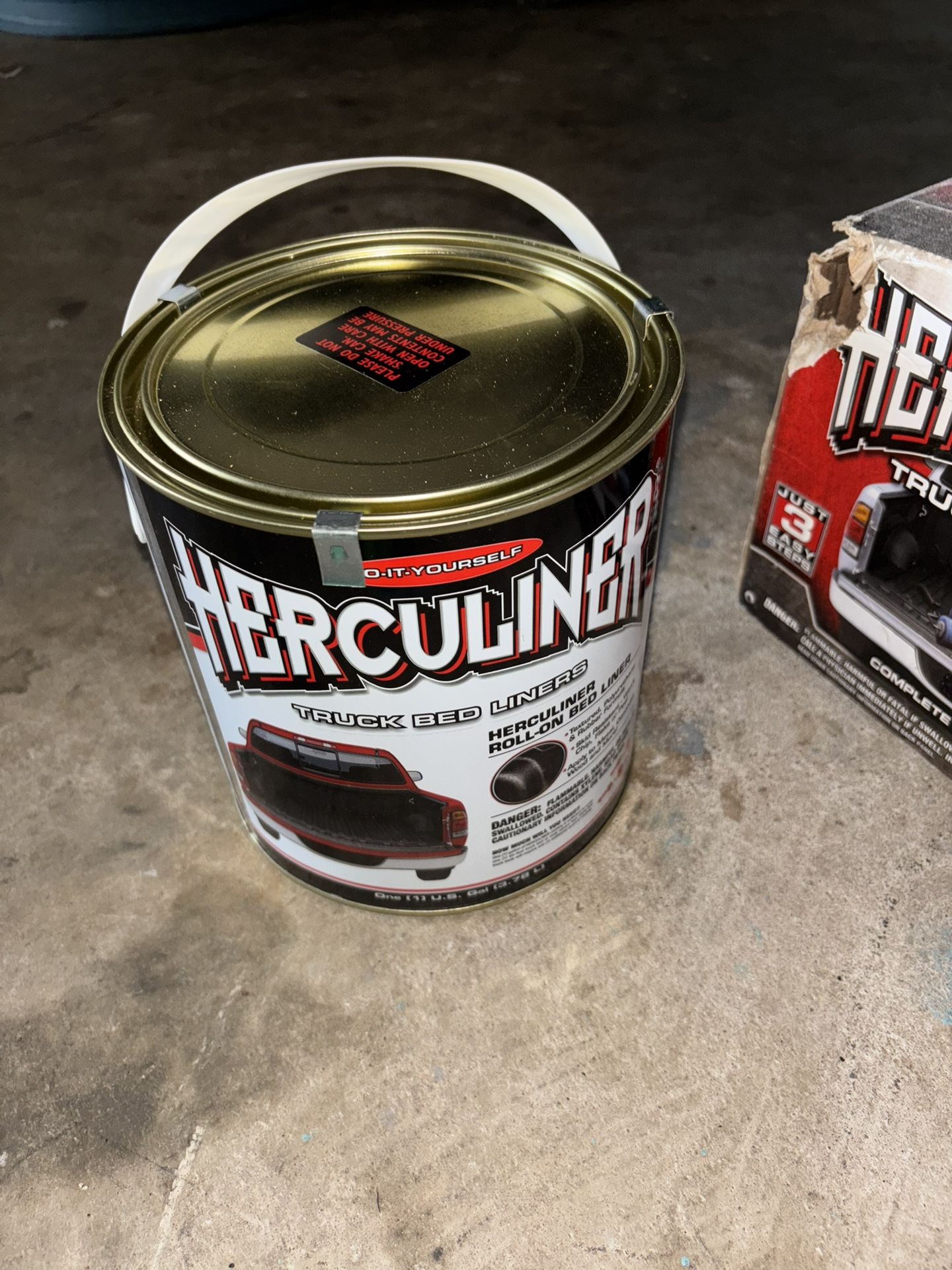 Herculiner Complete Roll-On 6 pc Truck Bed Liner Kit