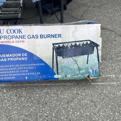 Propane Gas 3 Burners New In Box $100 