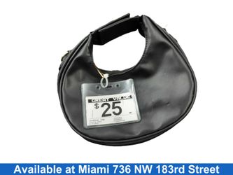 Uninensal Thnead F00322062 Black Bag / Case / Strap
