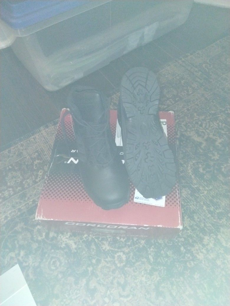 Corcoran Men's Size 11 Tactical Boots