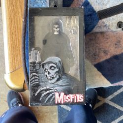 Misfit figurine