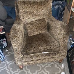 Chita Print Chair