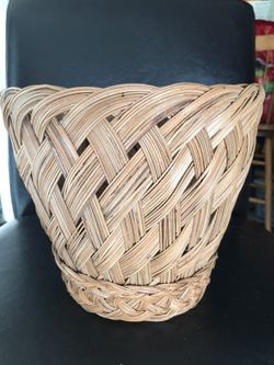 Tall basket
