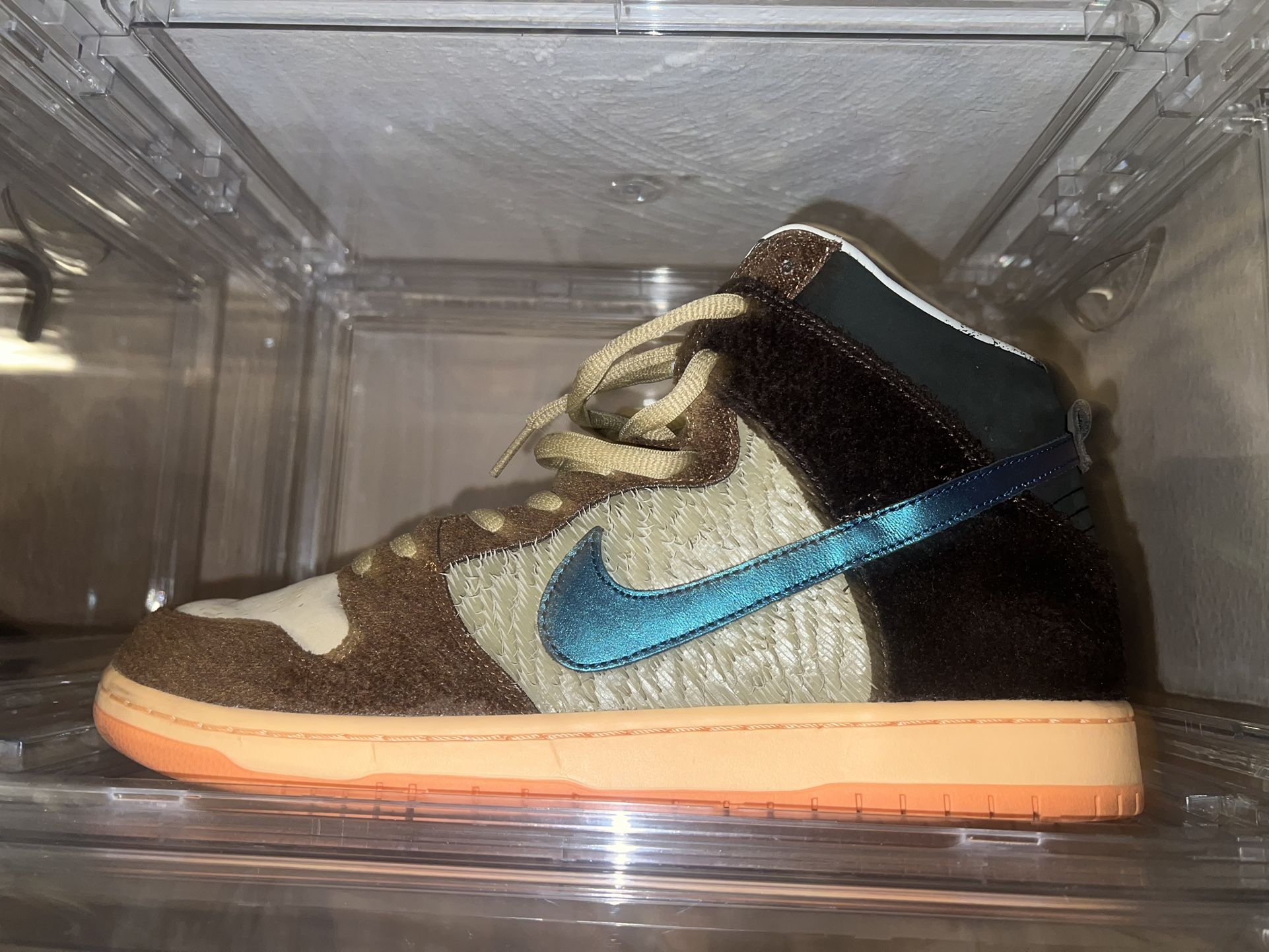 Nike Sb High Turducken Special Box Size for Sale in Scottsdale, AZ