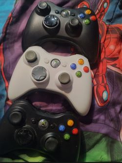 Xbox 360 wireless controllers, $25 each