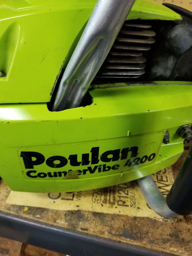 Poulan 4200 countervibe chainsaw