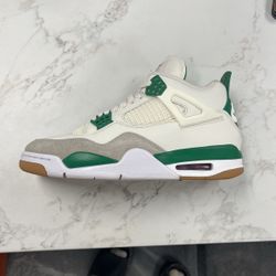 Nike SB Air Jordan 4 Pine Green