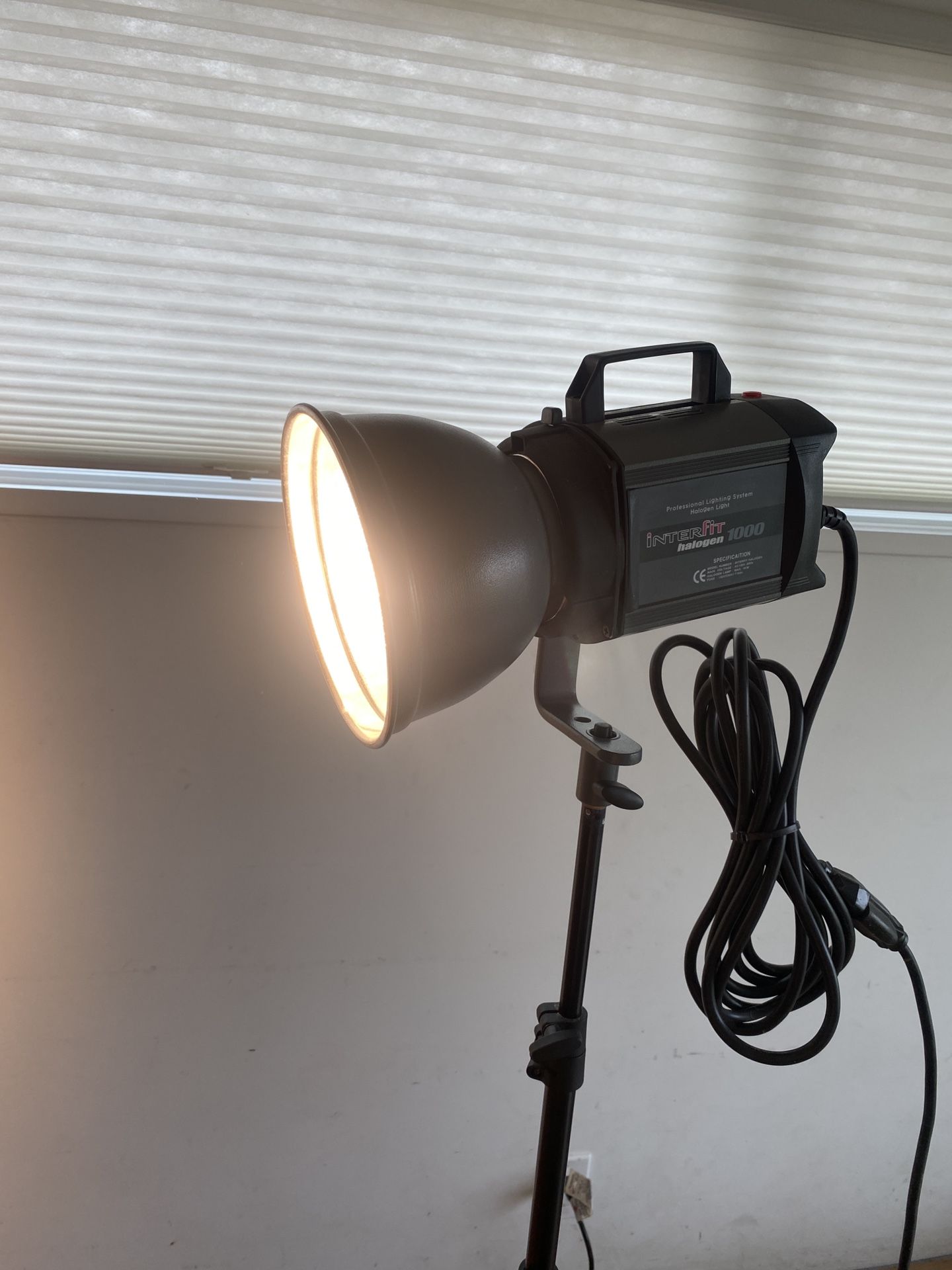 Interfit Pro 1000 Halogen HL1000 Studio Lights