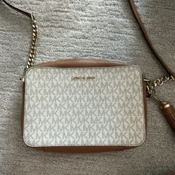 Michael Kors bag