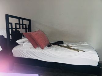 2 twin beds