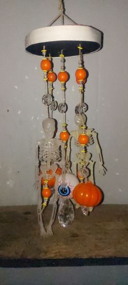 HANDMADE HALLOWEEN WIND SHIMES FOR DECORATION $10.00