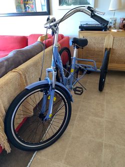 Manual tricycle