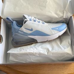 Nike Air Max - Woman’s 8.5 - BRAND NEWP