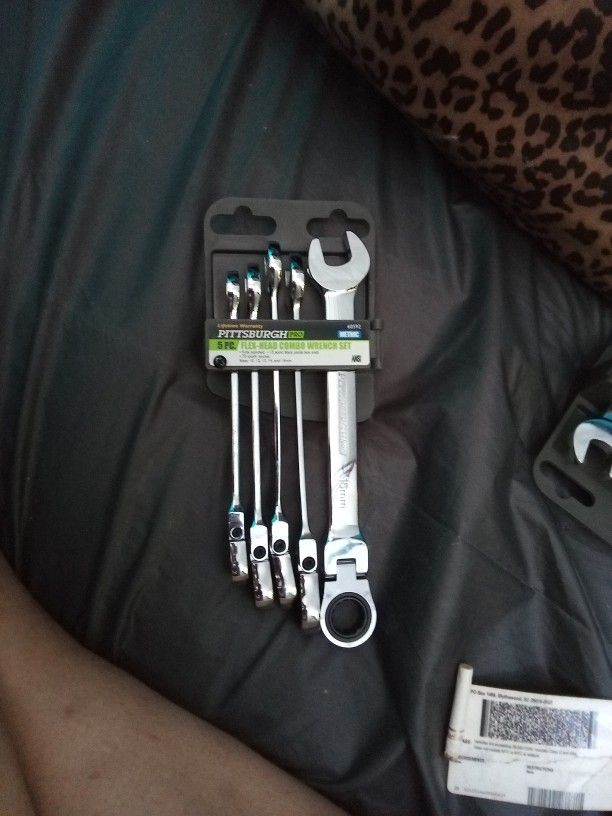 Pittsburgh Pro 5 PC Flex Head Combo Wrench Set