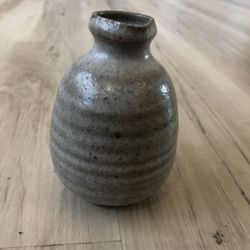 Ceramic Japanese Early 20c Saki Pourer Grey Glaze Coil Made Shinzo Type 4&1/8 Inches Tall