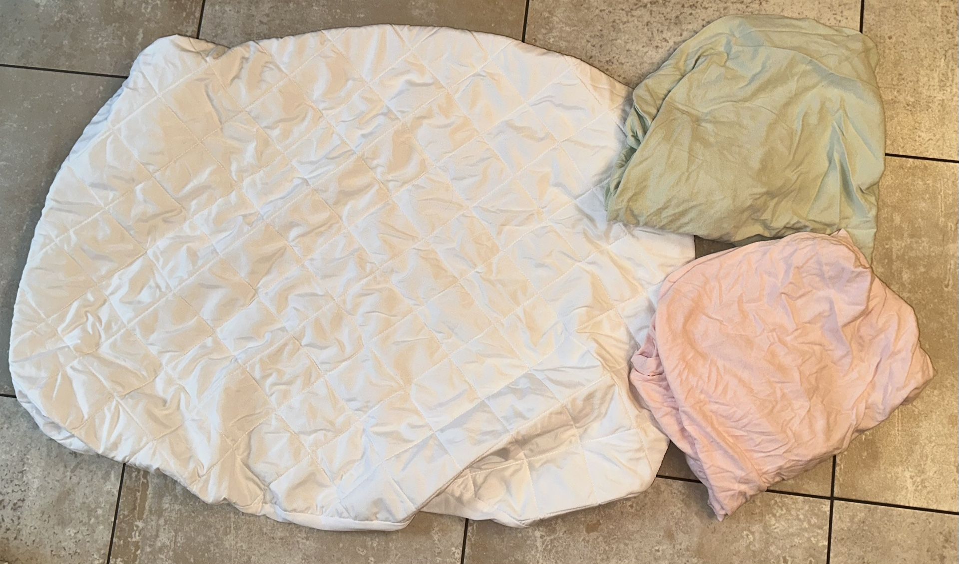 Pack and Play Mattress Protector and 2 Sheets