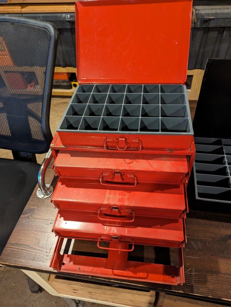 Nice Metal Organizers for Sale in Gig Harbor, WA - OfferUp