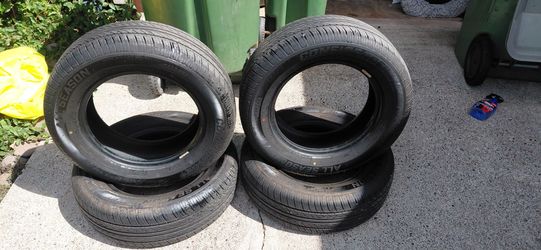Set of 4 Continental All Season Tires