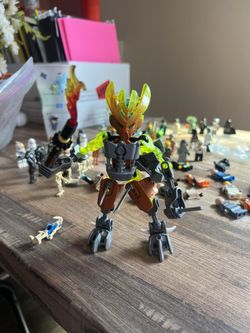 Lego Bionicle Protector of Stone