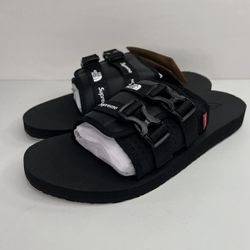 Size 11 - Supreme x The North Face Collaboration Trekking Sandal Black BRAND NEW NEVER WORN 
