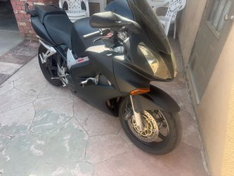 Honda Vfr 800