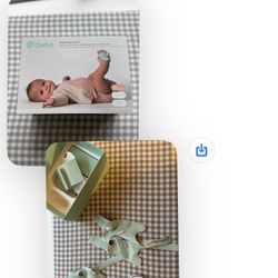 Owlet smart sock and dream sock