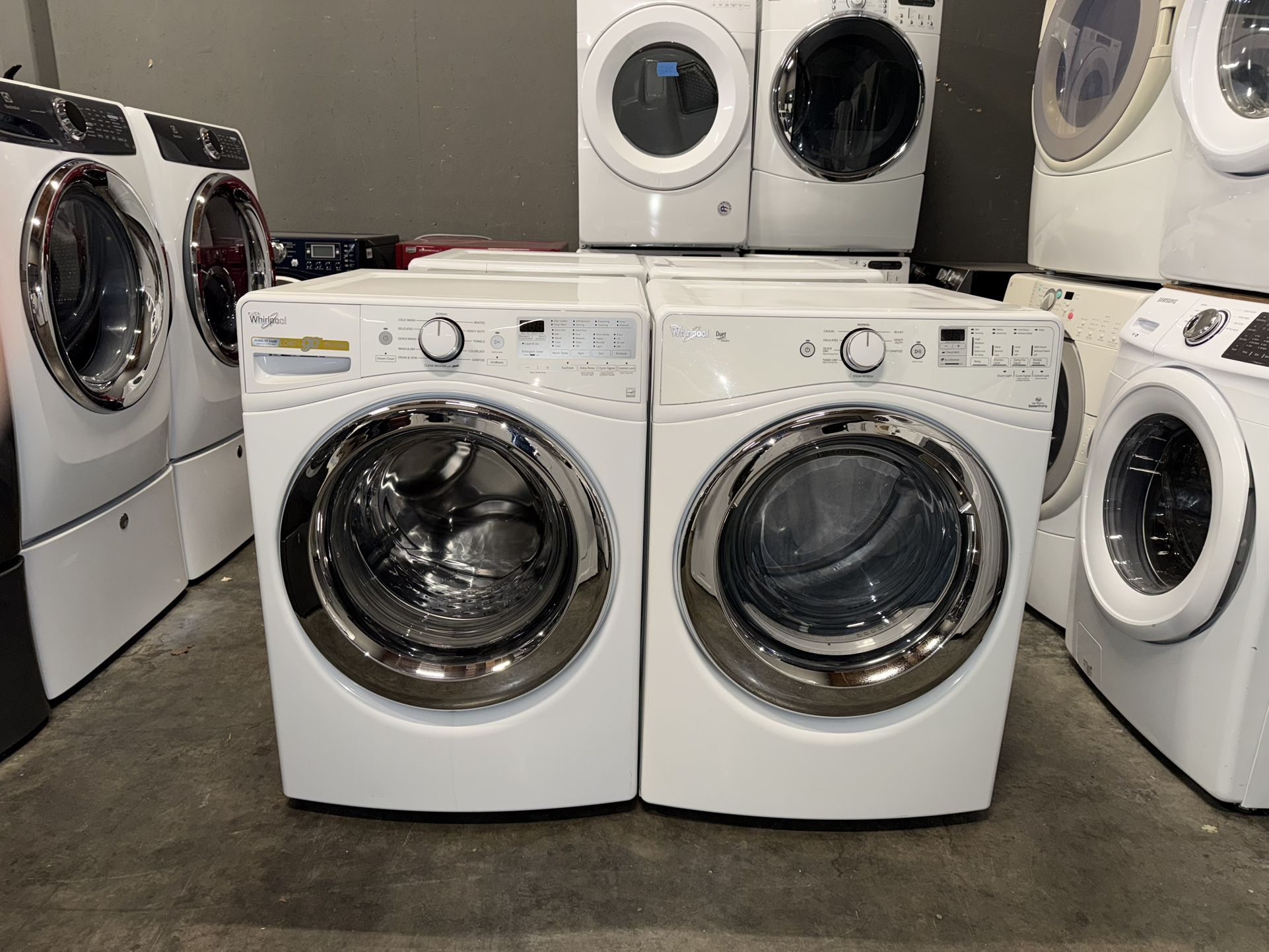 WHIRLPOOL XL CAPACITY WASHER DRYER ELECTRIC SET