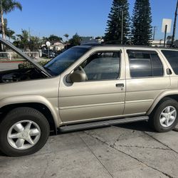 2001 Nissan Pathfinder