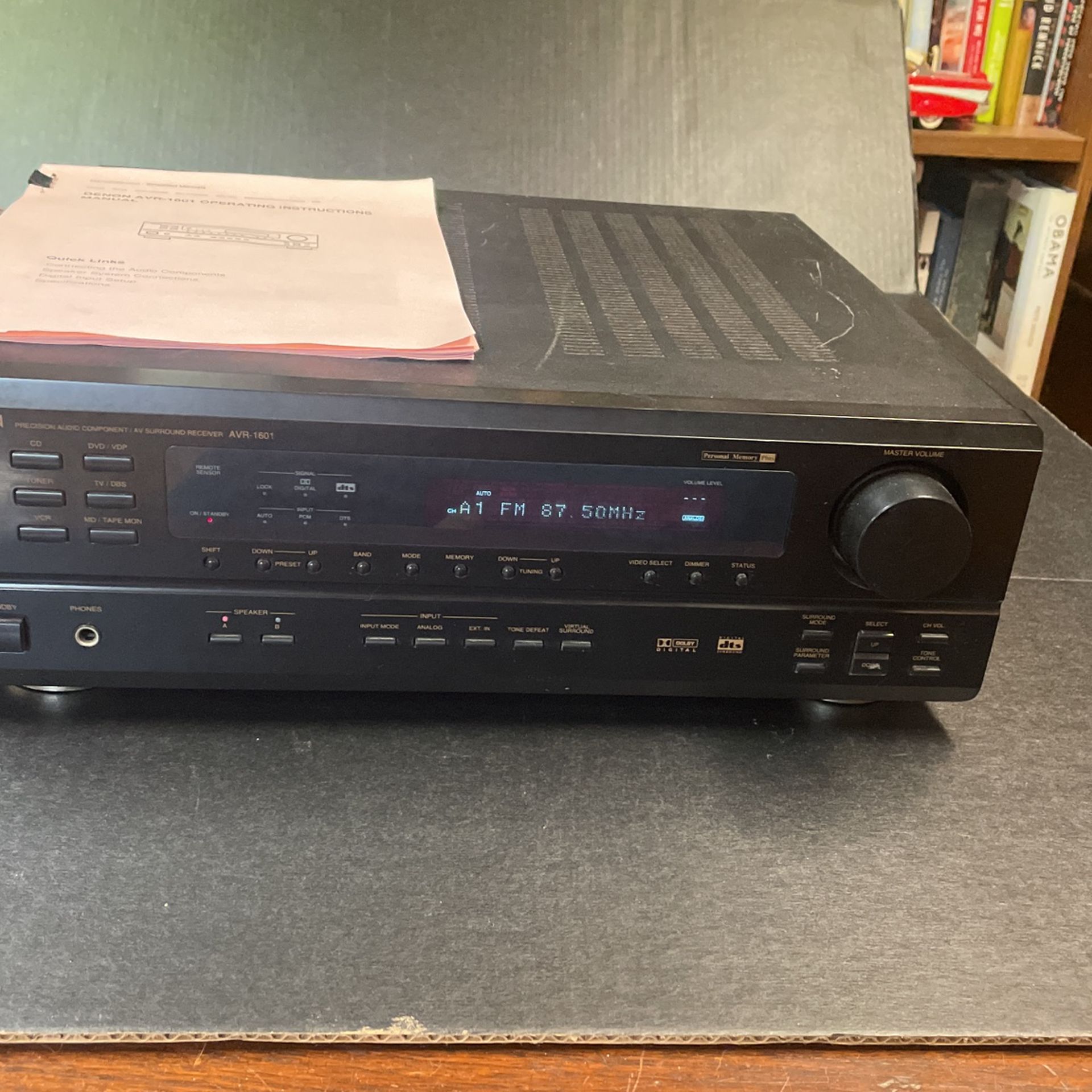 Denon AVR-1601 AM-FM 5.1 Surround Sound Receiver